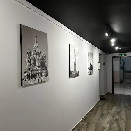 Appartamento Modern Duplex 207 Near American Embassy