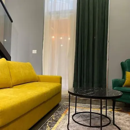 Modern Duplex 207 Near American Embassy Apartment